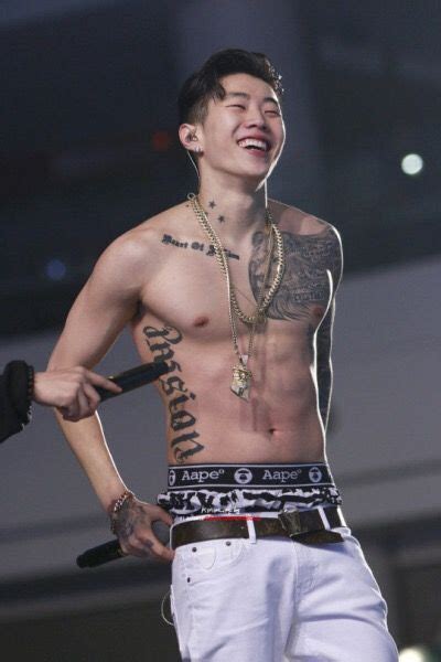 jay park 髮型|朴宰範Jay Park保養日常：自帶男神光！打造帥氣捲髮秘訣、男性。